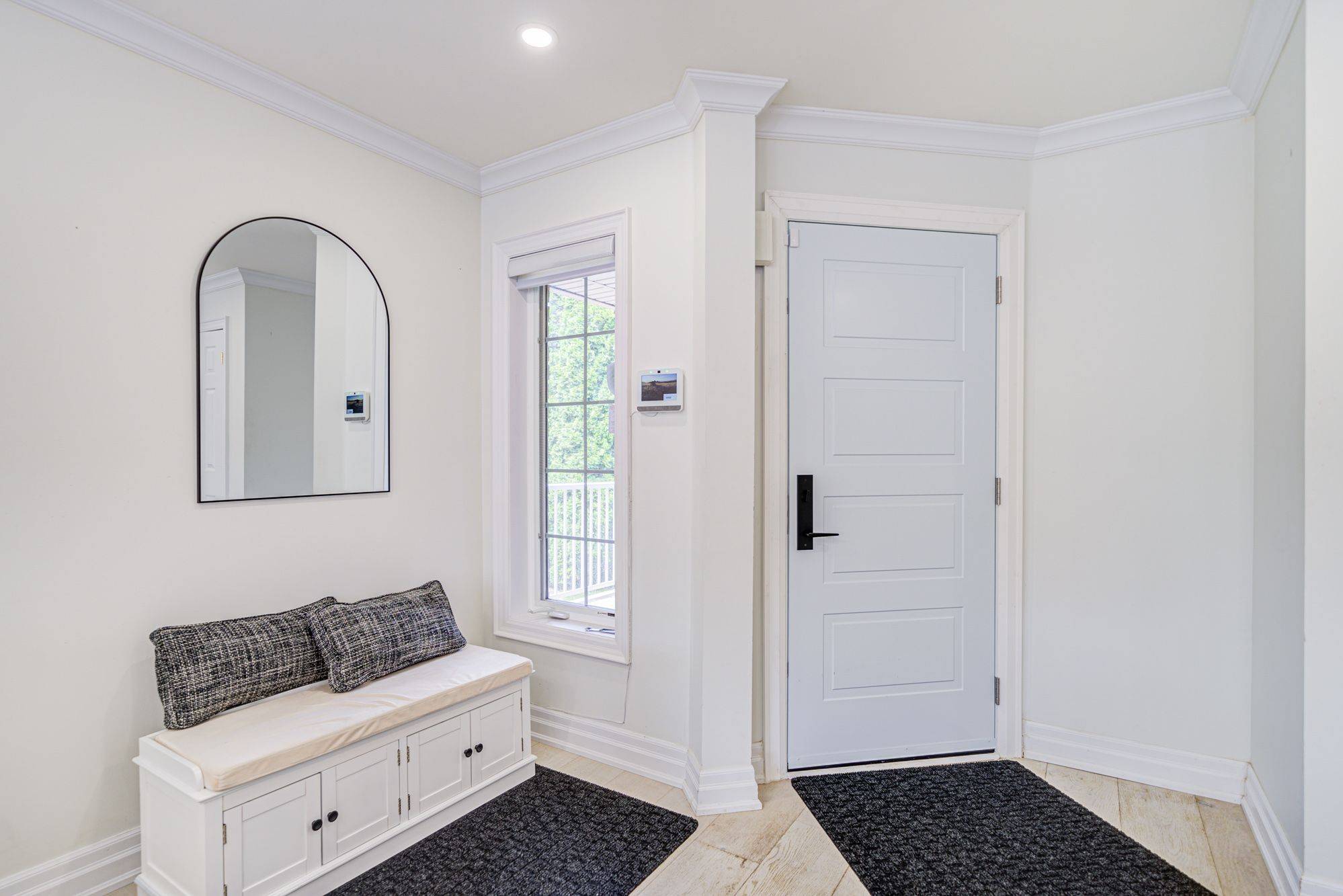 Oakville, ON L6M 5B1,2094 Redstone CRES