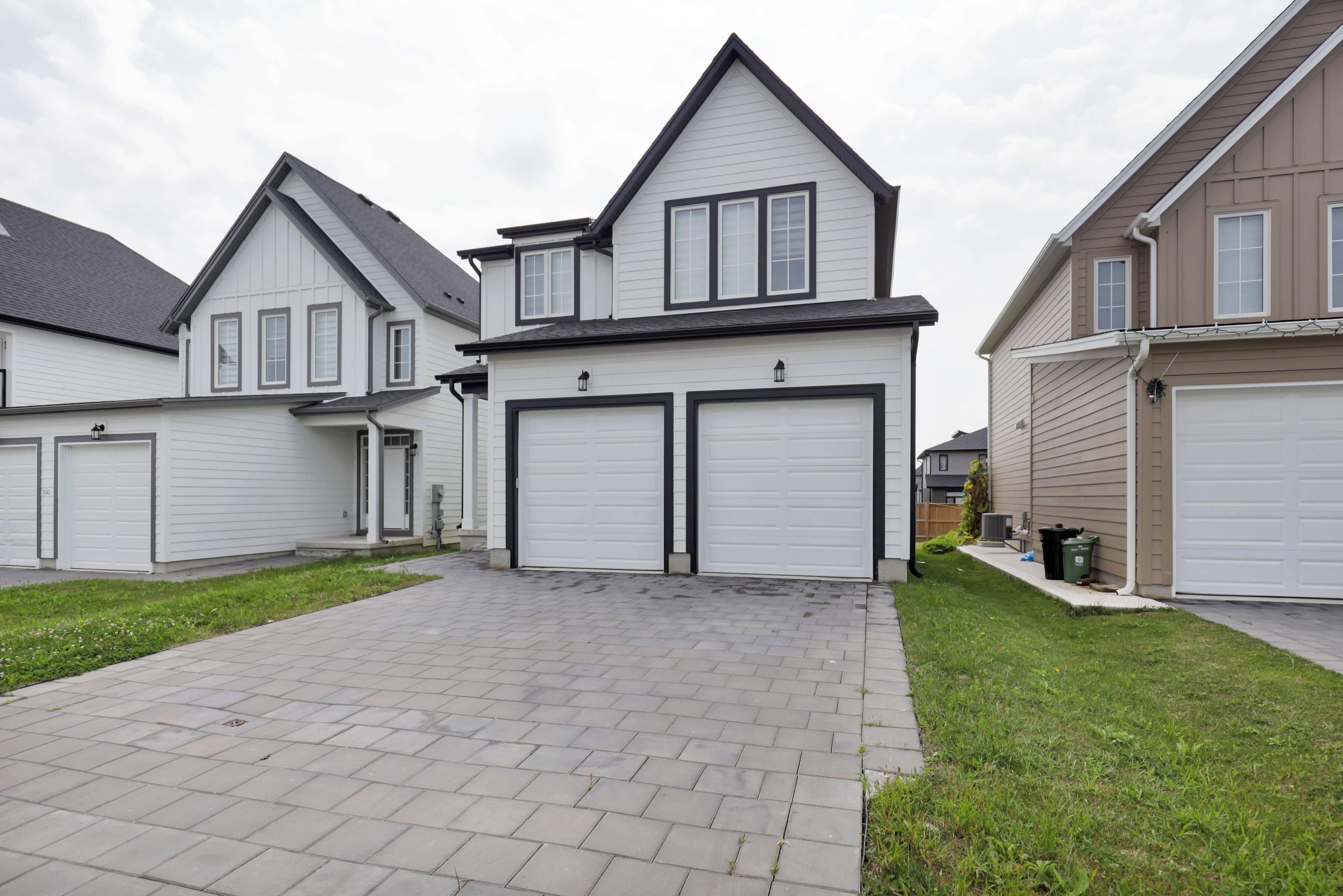 London North, ON N6G 2S7,3038 Heardcreek TRL