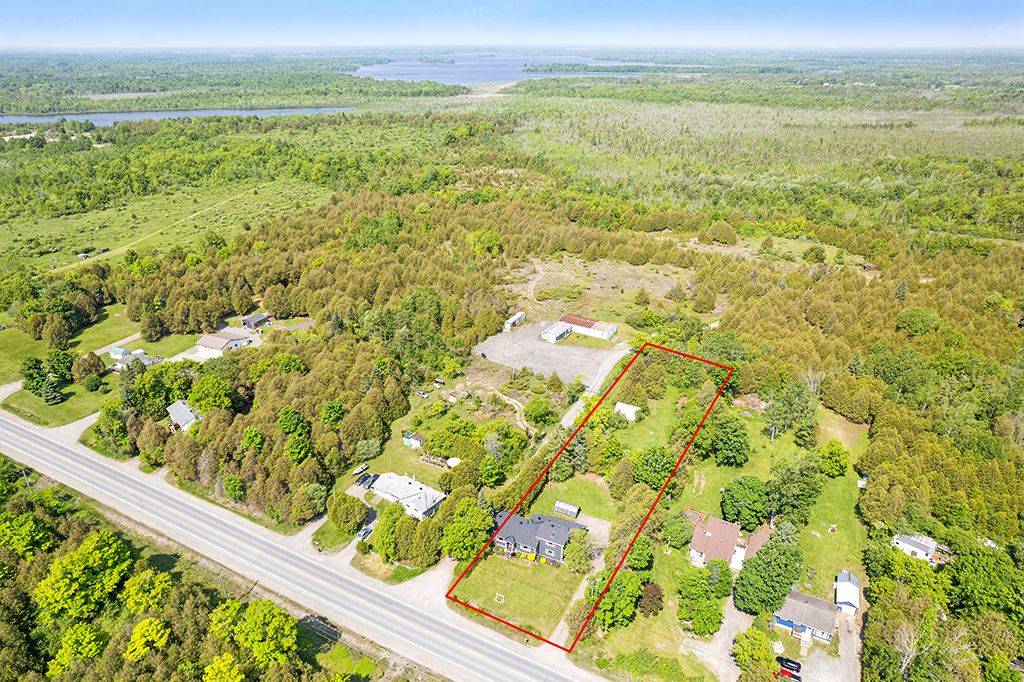 Rideau Lakes, ON K7A 0E5,352 Highway 15 N/A