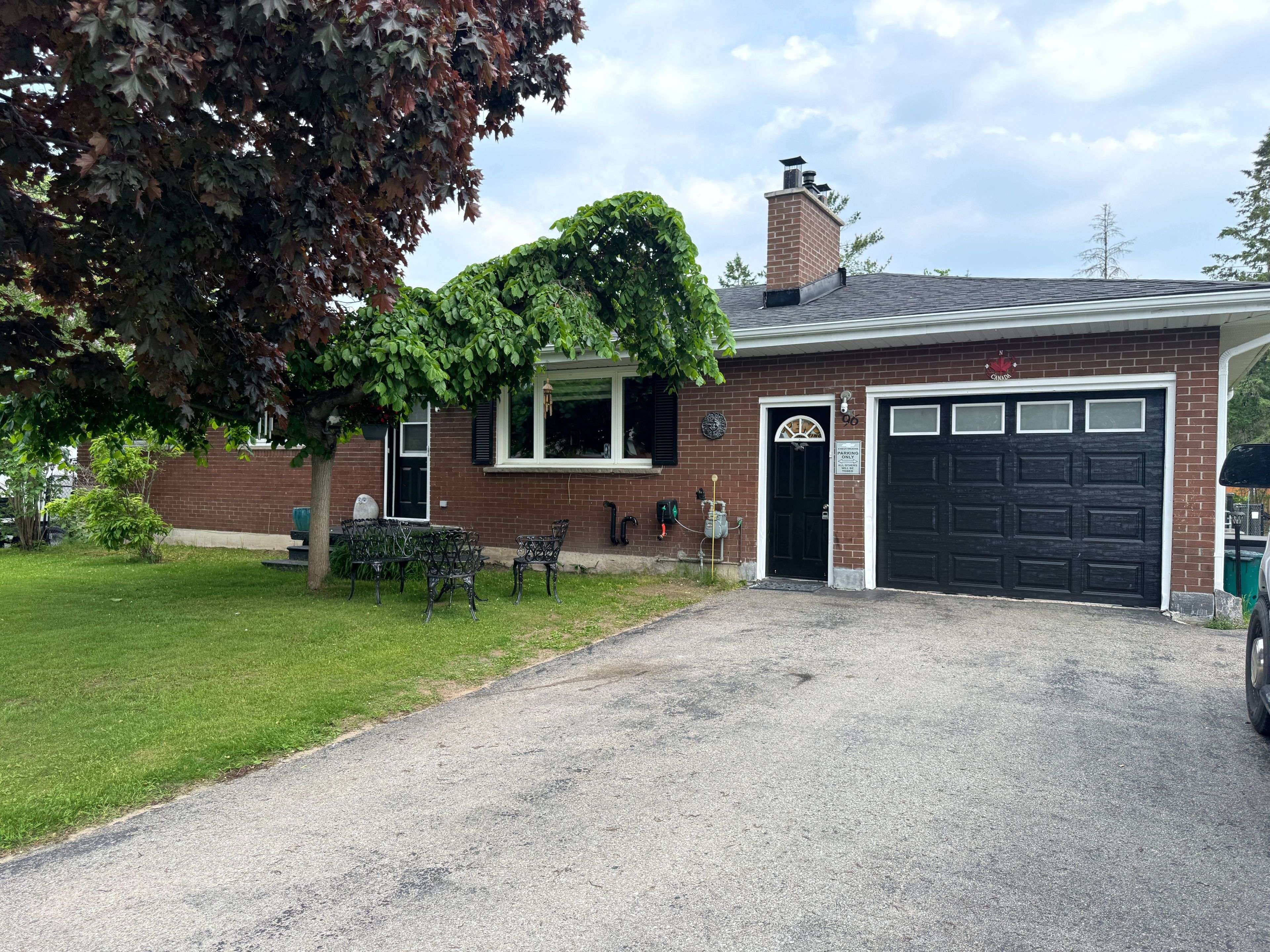 Oro-medonte, ON L3V 0H8,96 Jamieson CRES