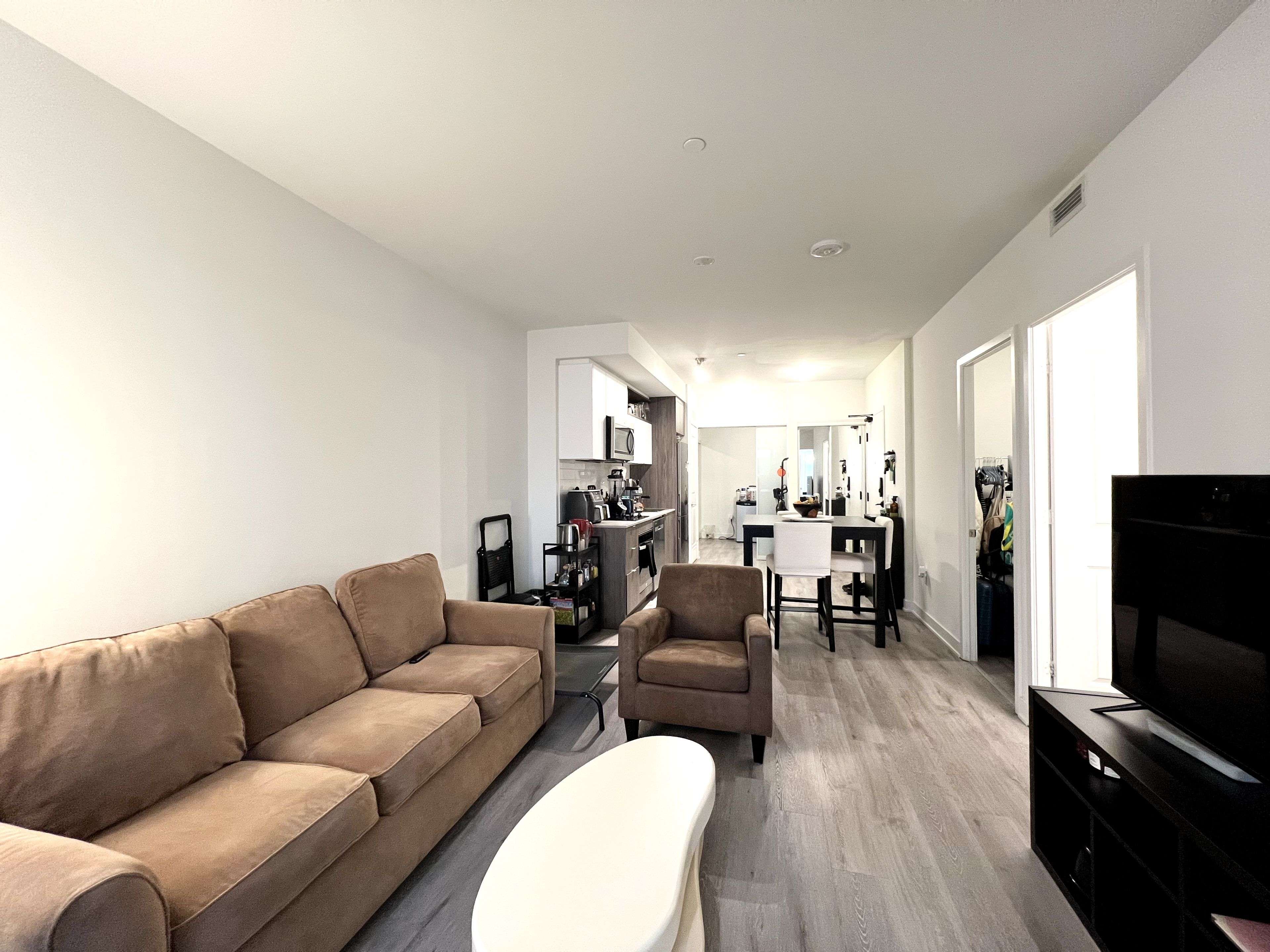 Toronto C08, ON M5B 0C7,100 Dalhousie ST #211