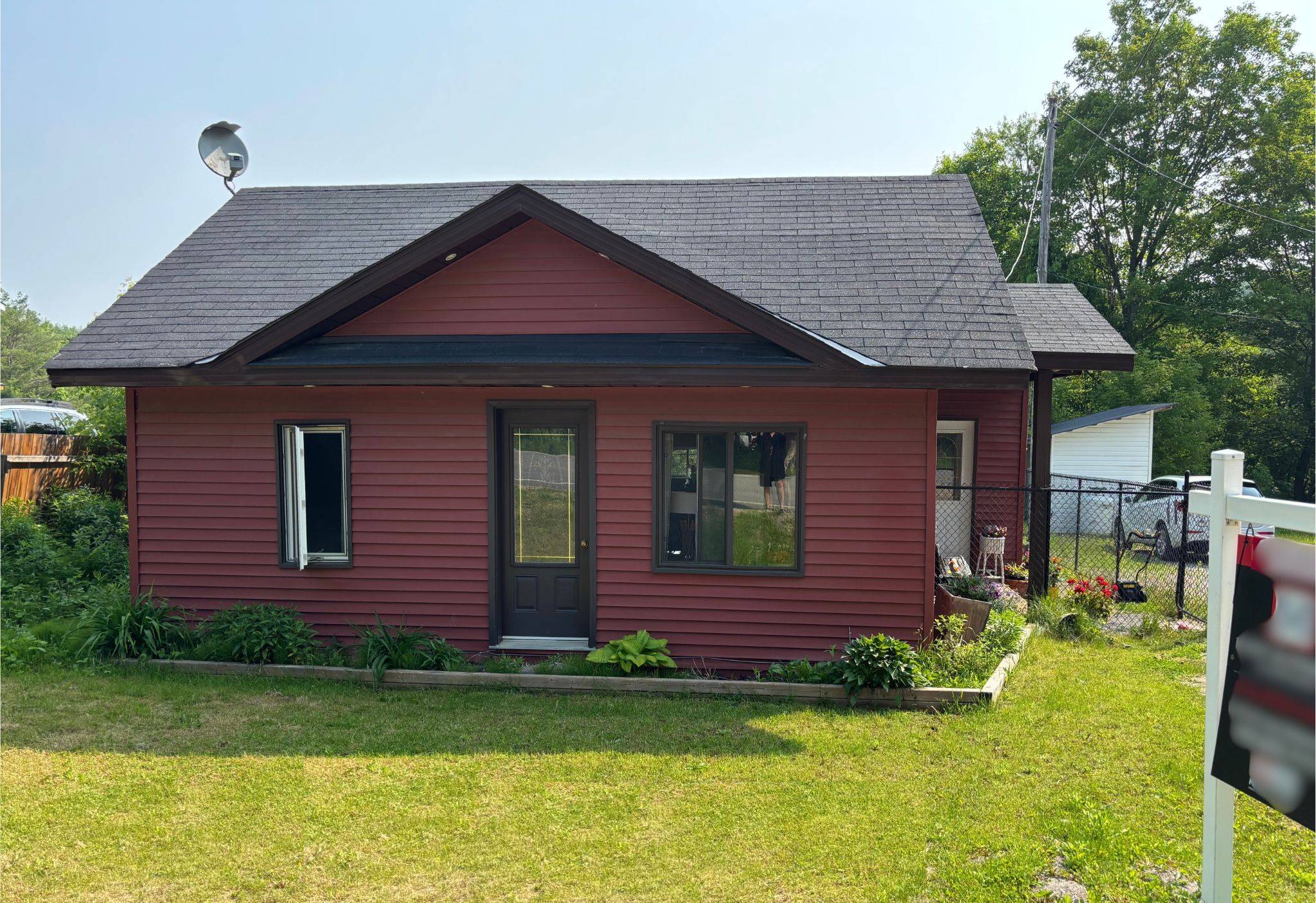 Minden Hills, ON K0M 2K0,322 Bobcaygeon RD