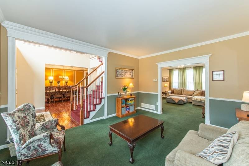 Mount Olive Twp., NJ 07840,48 Saunders Ln