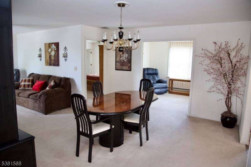 East Hanover Twp., NJ 07936,15-2 Dara Dr