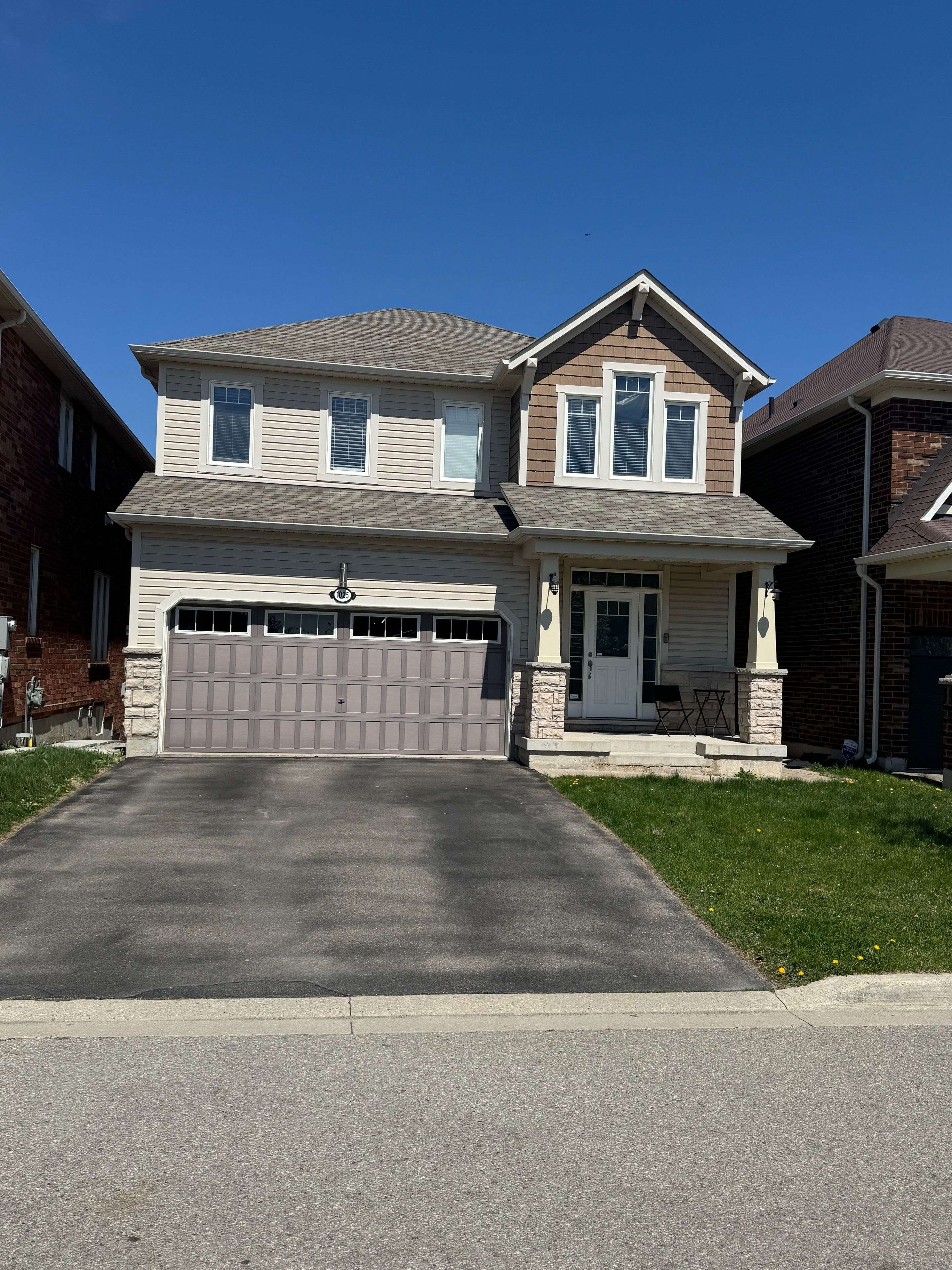 Milton, ON L9T 8G8,1025 Tock Close #Upper