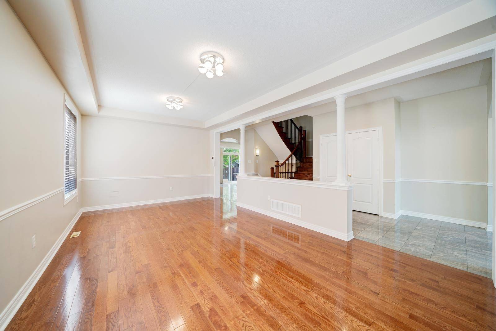 Whitchurch-stouffville, ON L4A 0C4,23 Grubin AVE