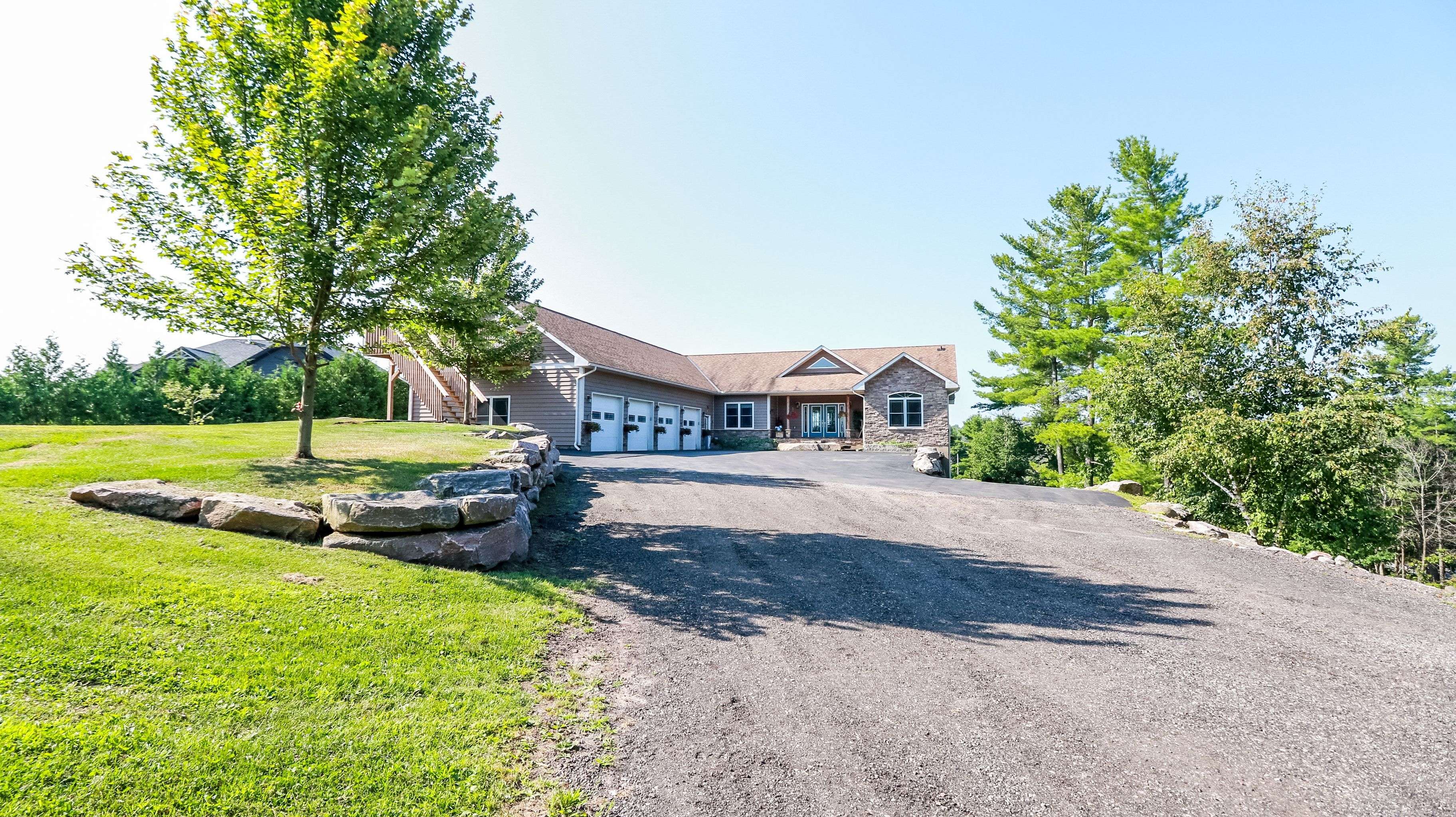 Mcdougall, ON P0G 1G0,65 Big Sound RD