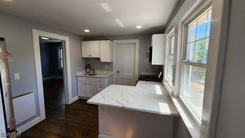 Maplewood Twp., NJ 07040,9 Henry Pl