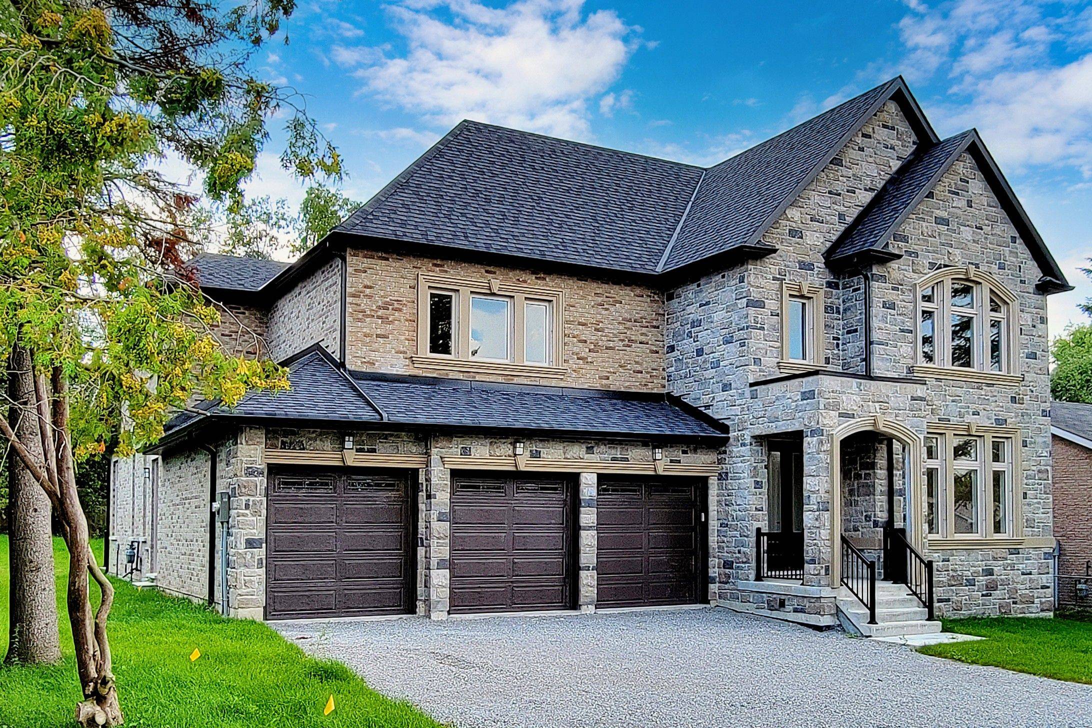 Georgina, ON L4P 3A8,307 Walter DR
