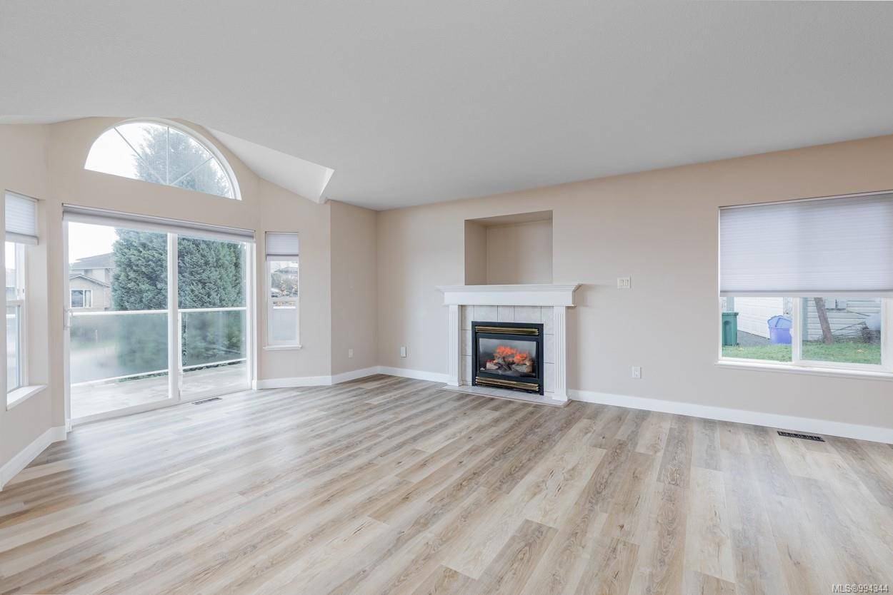 Nanaimo, BC V9R 6Y8,371 Harwell Rd