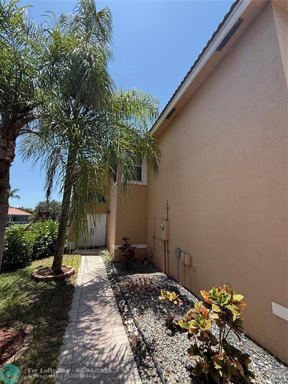 Coral Springs, FL 33076,11660 NW 52nd Ct