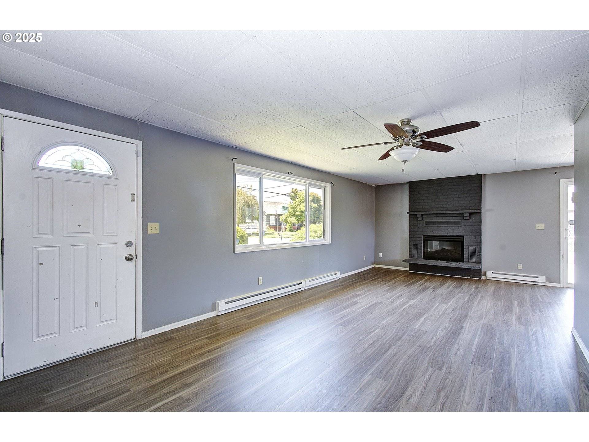 Kelso, WA 98626,600 S 5TH AVE