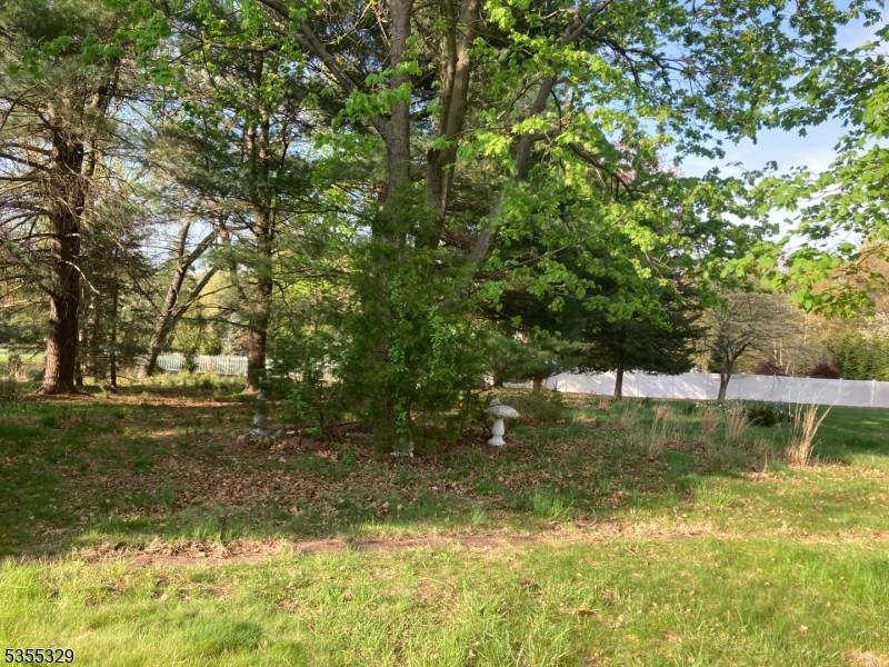Branchburg Twp., NJ 08876,552 Old York Rd