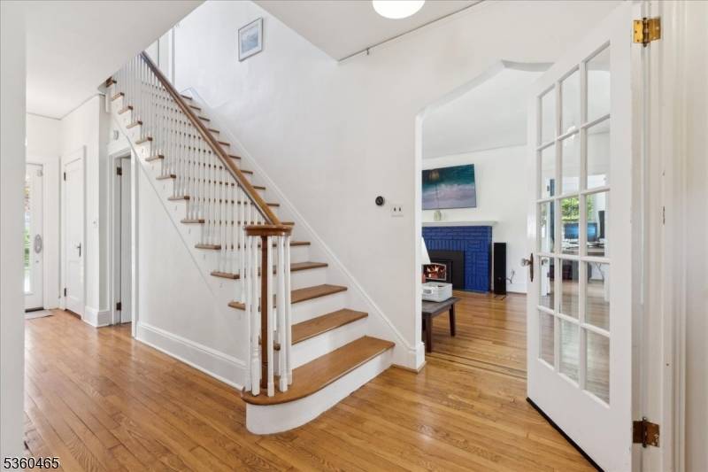 Morristown Town, NJ 07960,84 Sussex Ave
