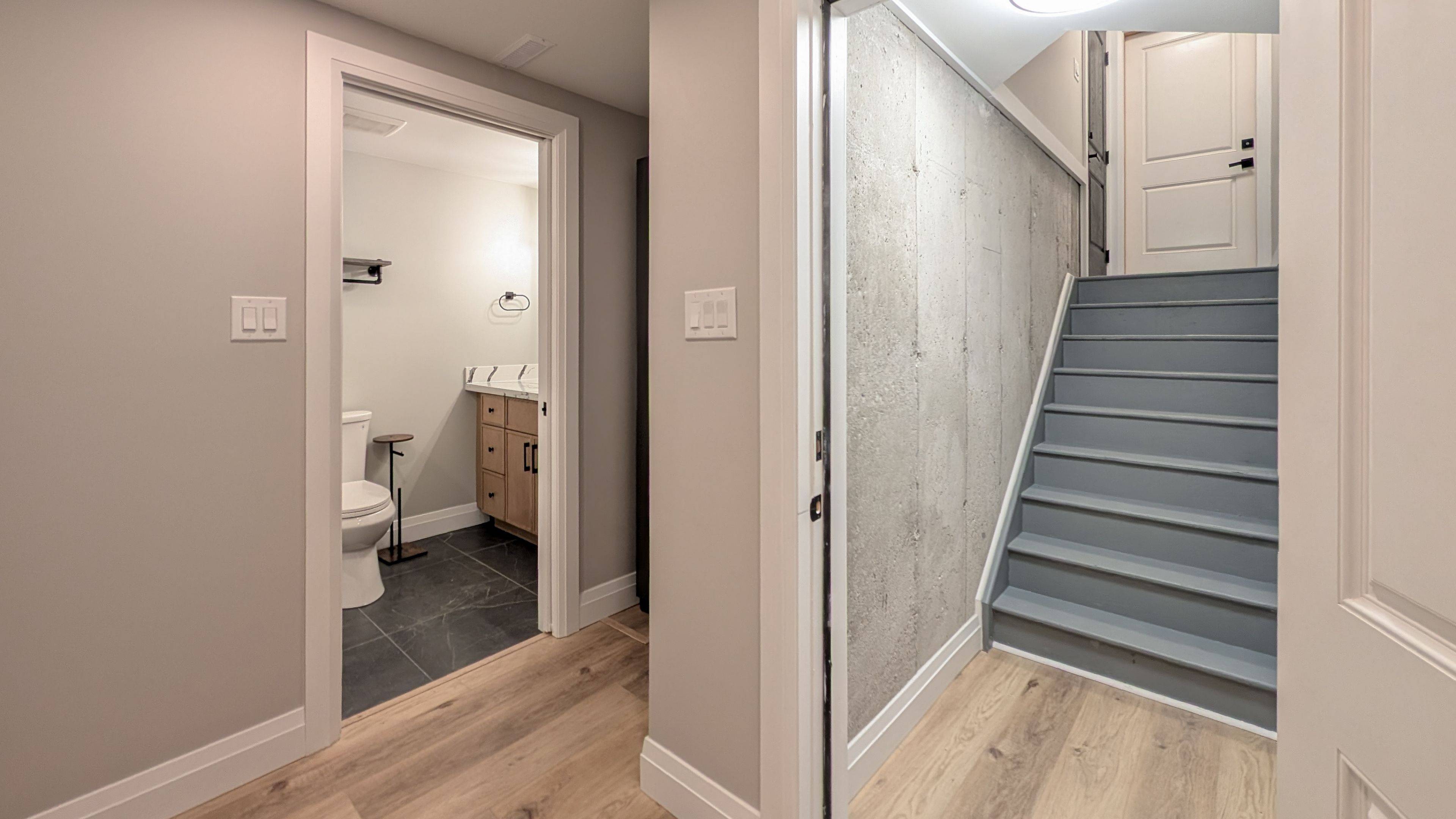 Collingwood, ON L9Y 3B7,4 Spencer ST #Unit #2
