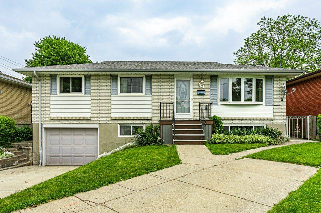 London East, ON N5Y 1M8,136 Lyman ST