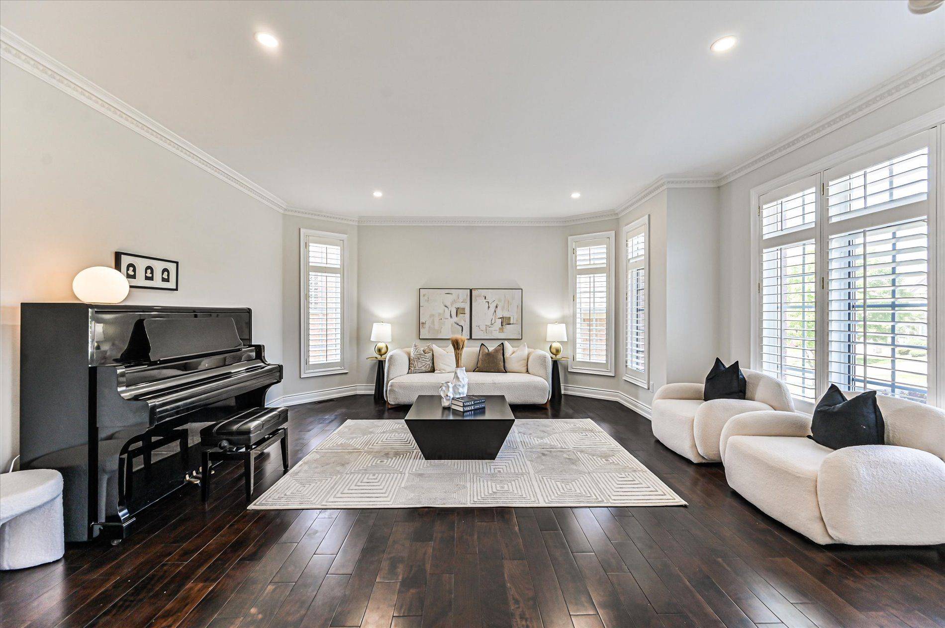 Markham, ON L6C 1X4,124 Spring Blossom CRES