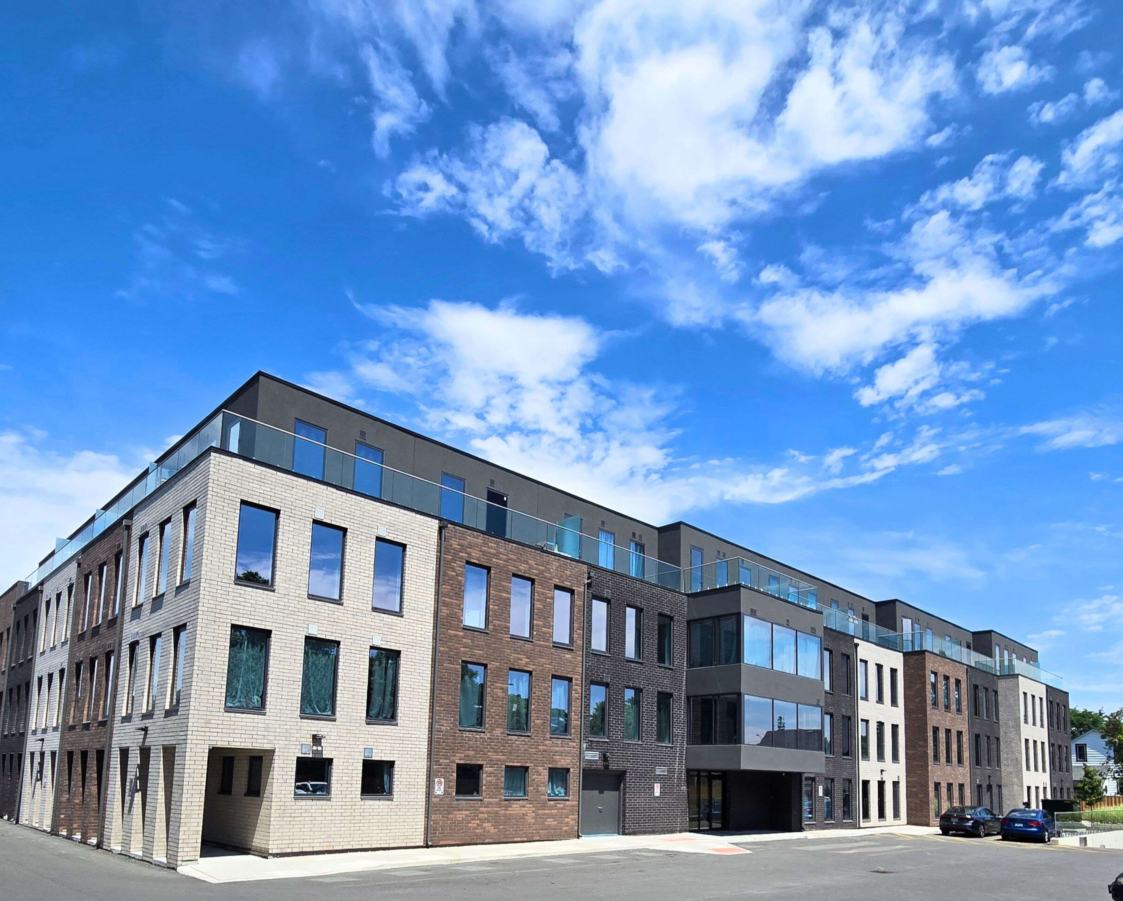 Cobourg, ON K9A 2H9,325 University AVE W #308