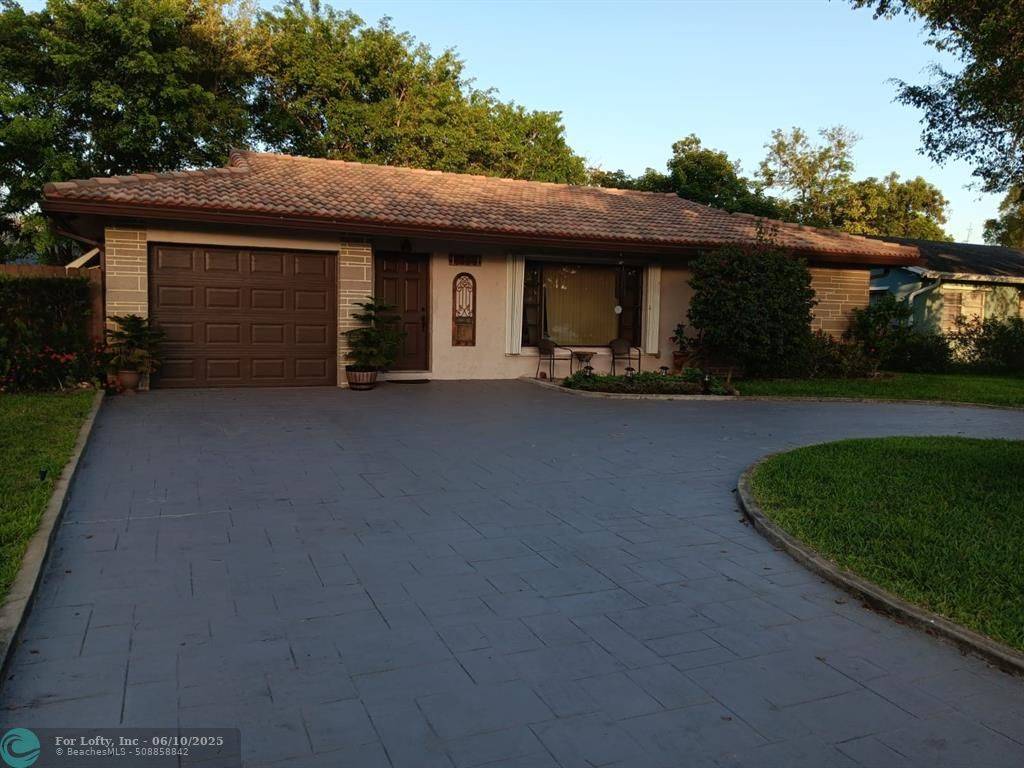 Tamarac, FL 33321,8204 NW 100th Ter