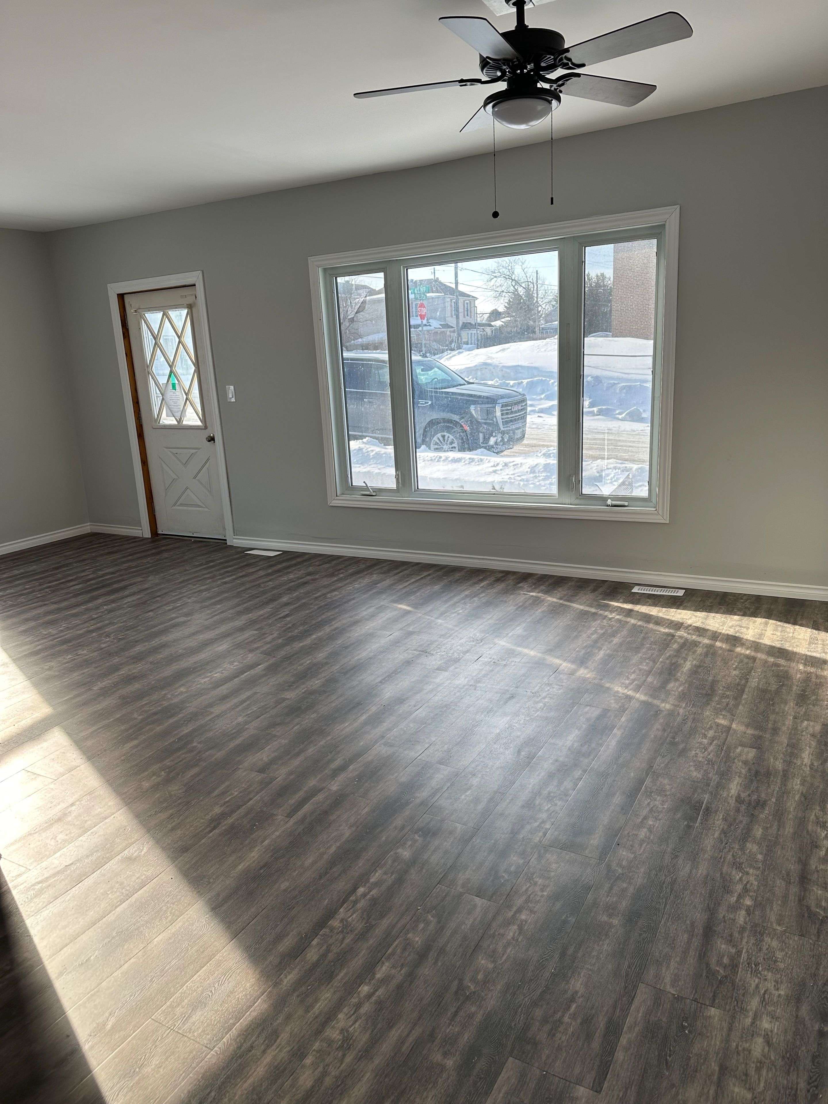 Timmins, ON P4R 1H1,142 Kent AVE