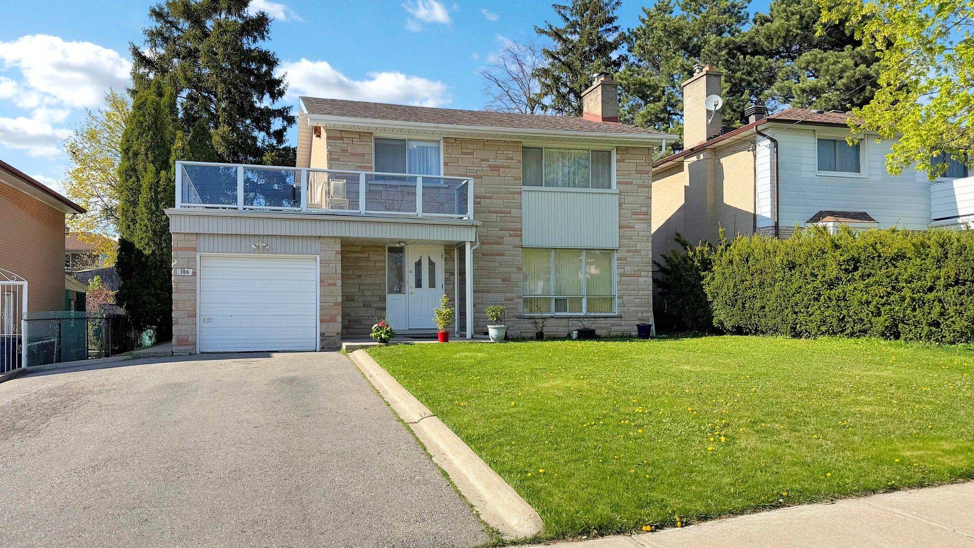 Toronto W05, ON M3J 1B4,106 Grandravine DR