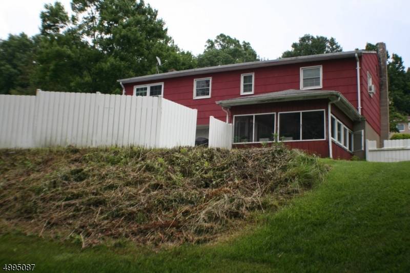 Ogdensburg Boro, NJ 07439,31 Bettino Dr