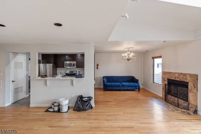 Secaucus Town, NJ 07094,725 Mainsail Ln