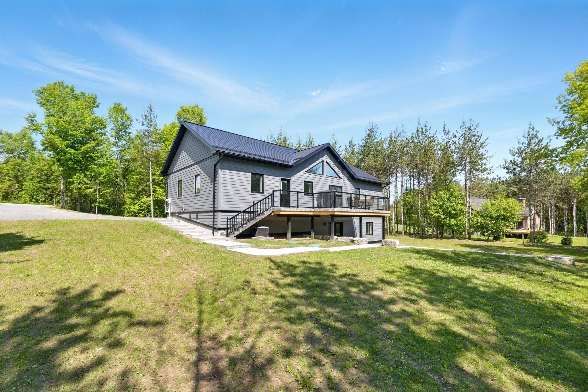 Alnwick/haldimand, ON K9A 4J8,279 Massey RD
