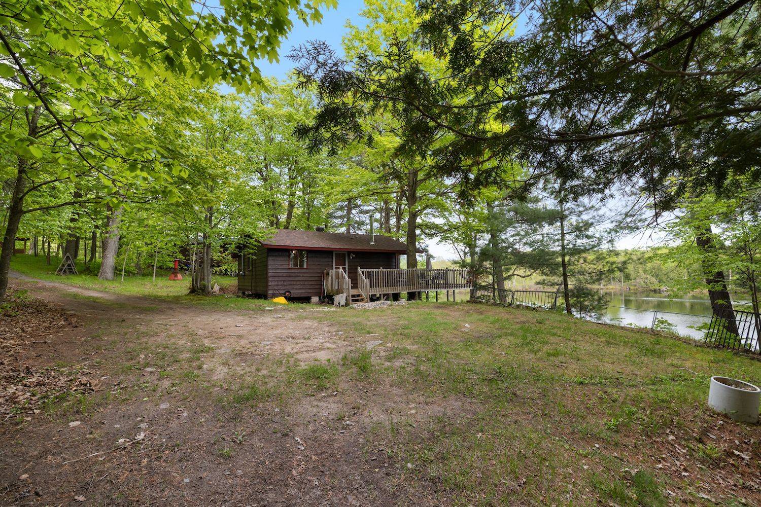 Rideau Lakes, ON K0G 1X0,118 Little Cedar Bridge RD