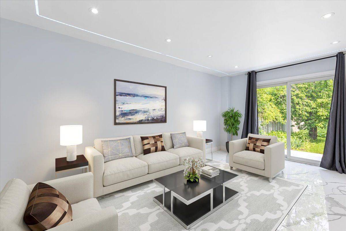Markham, ON L3T 4M9,144 Snowshoe CRES