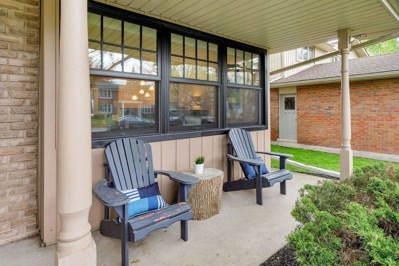 Burlington, ON L7L 1H8,4499 TREMINEER AVE