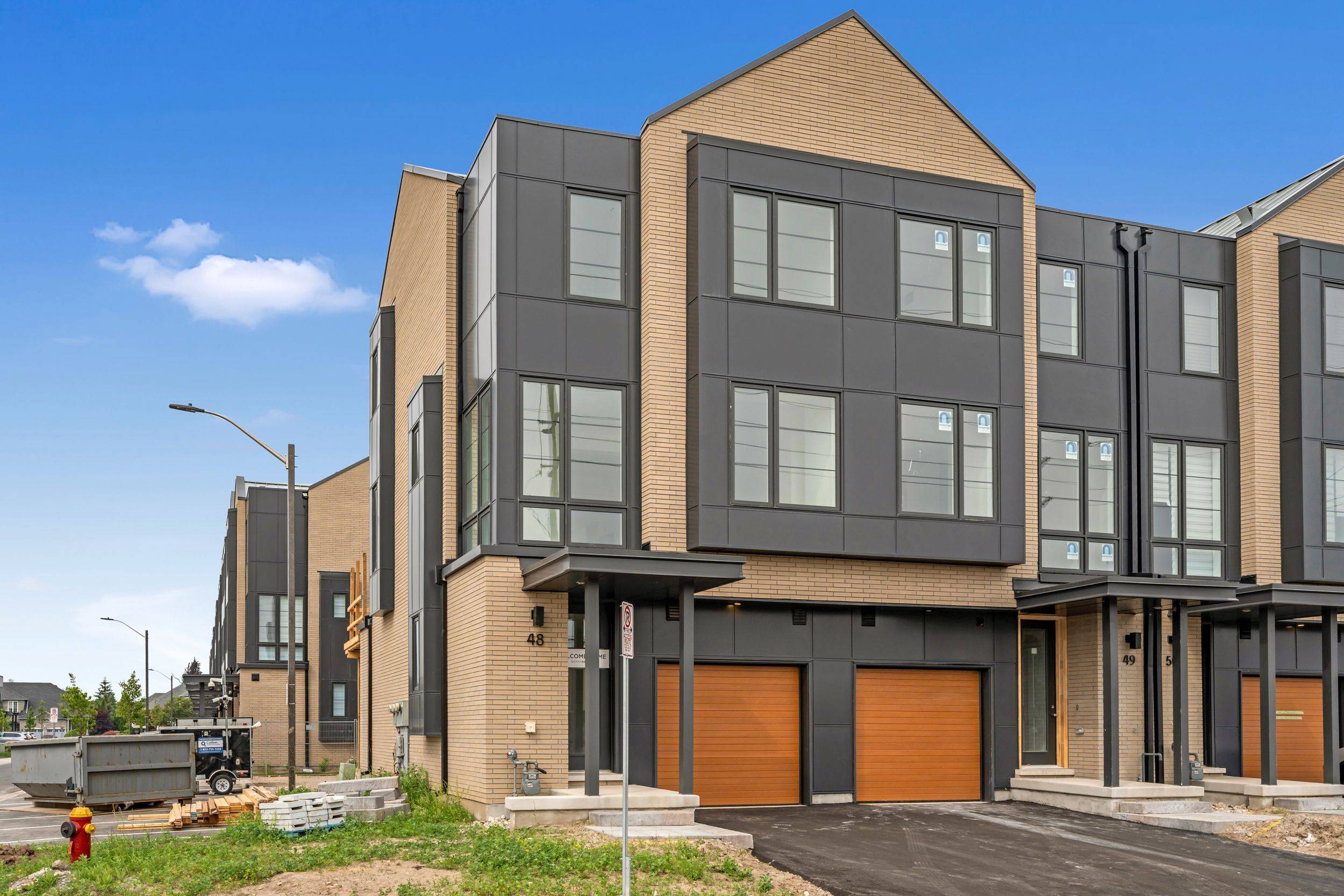 Burlington, ON L7M 2B2,2273 Turnberry RD #48