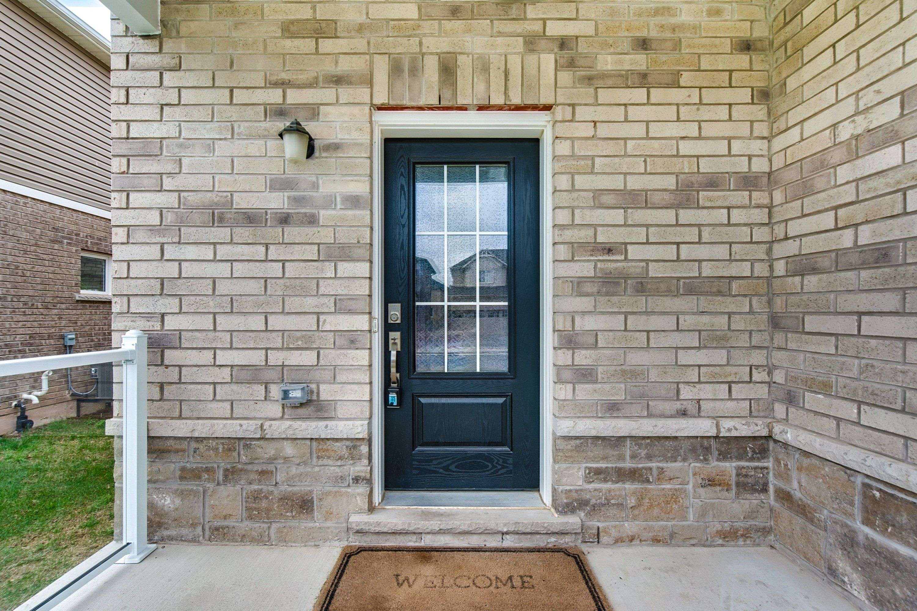 Niagara Falls, ON L2G 3P6,9326 White Oak AVE