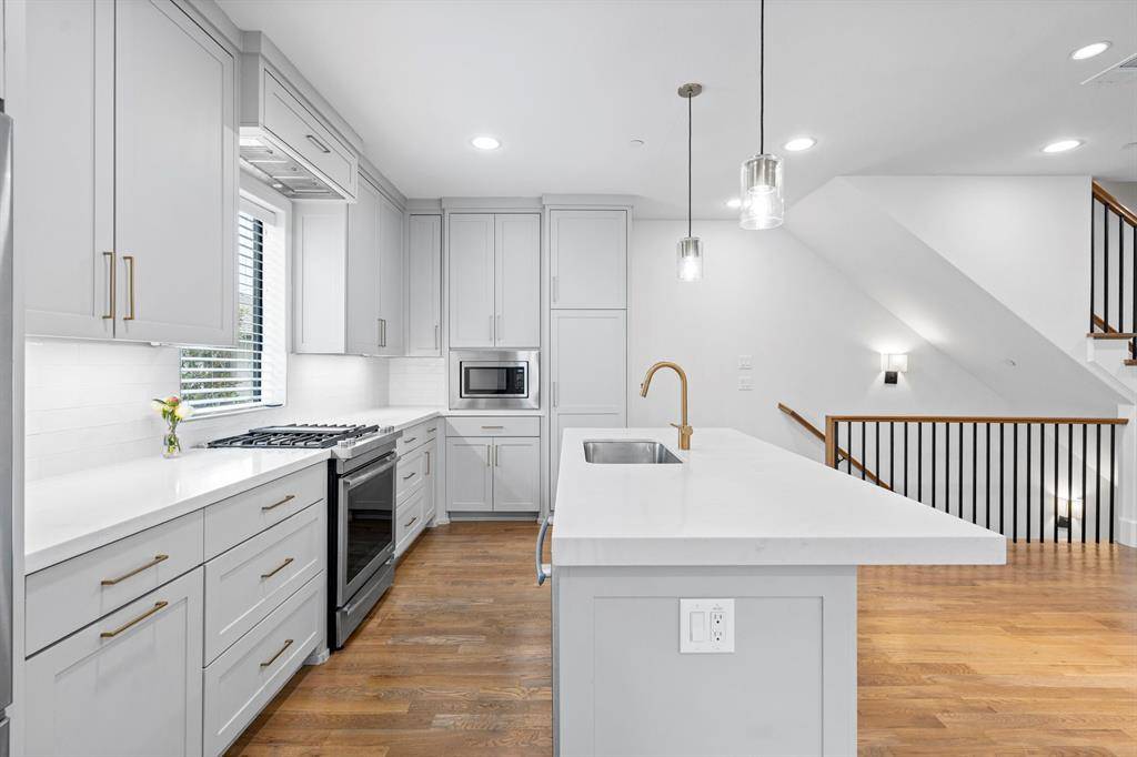 University Park, TX 75205,4133 Emerson Avenue #1