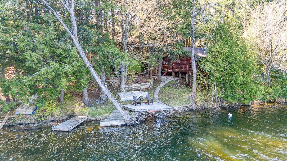 Tay Valley, ON K0G 1X0,3028 Crozier RD