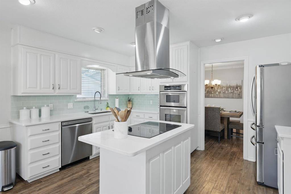 Arlington, TX 76006,2512 Wild Rose Court