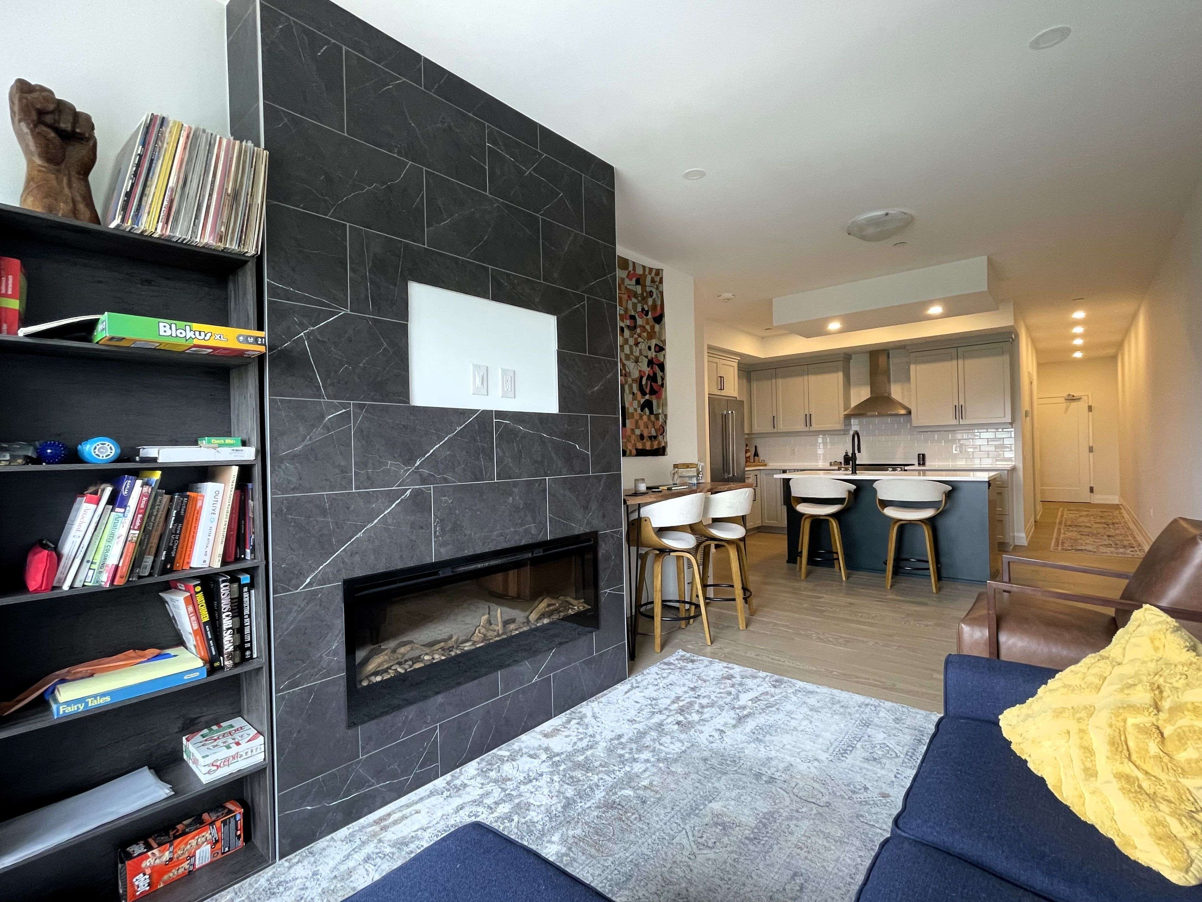 Guelph, ON N1E 5R3,71 Wyndham ST S #1003