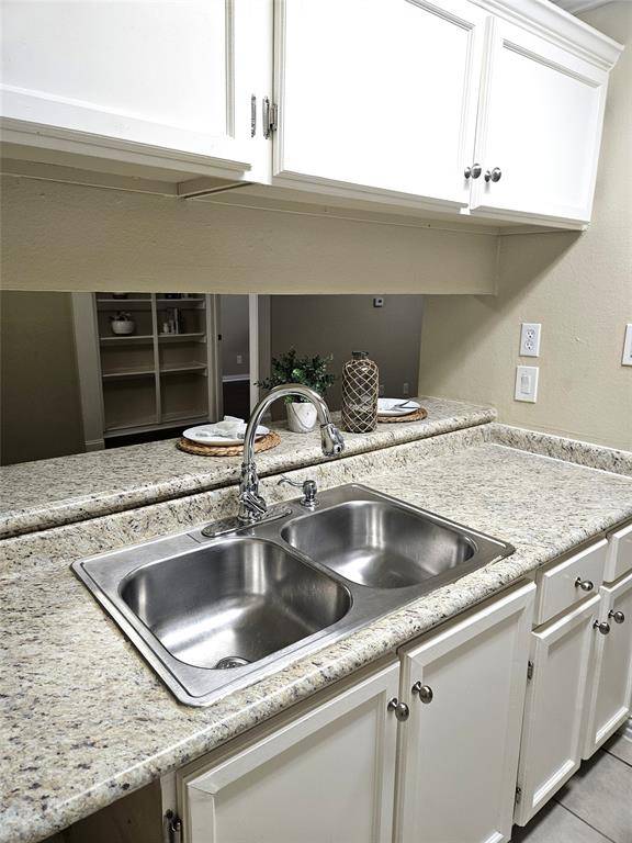 Carrollton, TX 75006,2200 E Trinity Mills Road #214