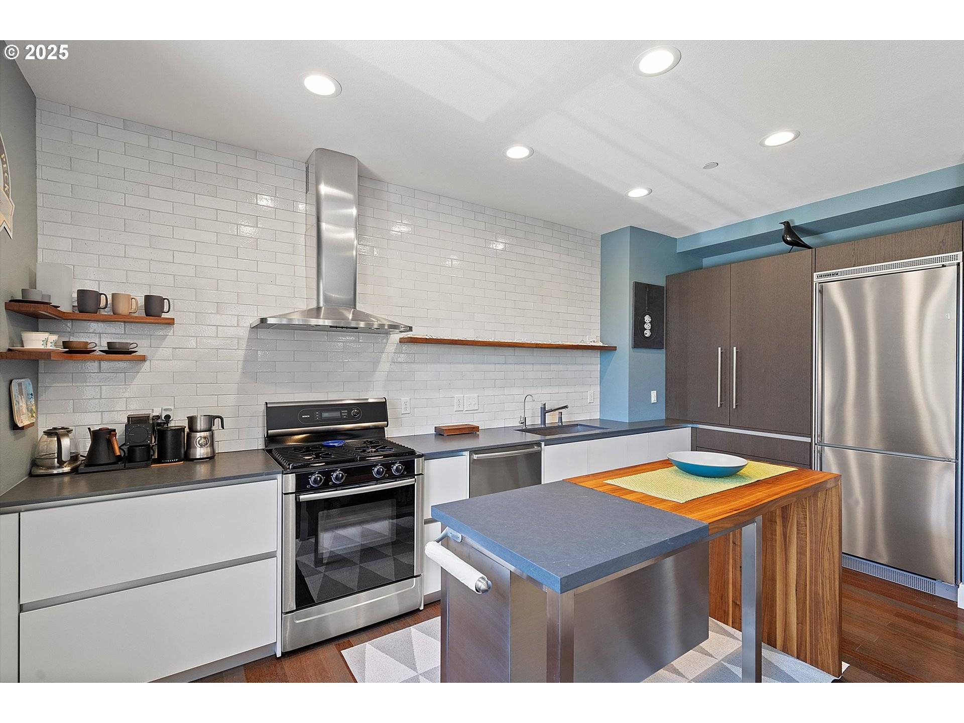 Lake Oswego, OR 97034,580 2ND ST