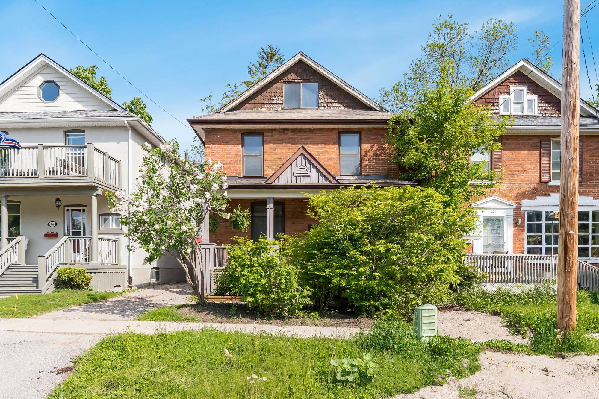 Orillia, ON L3V 2A7,164 Jarvis ST