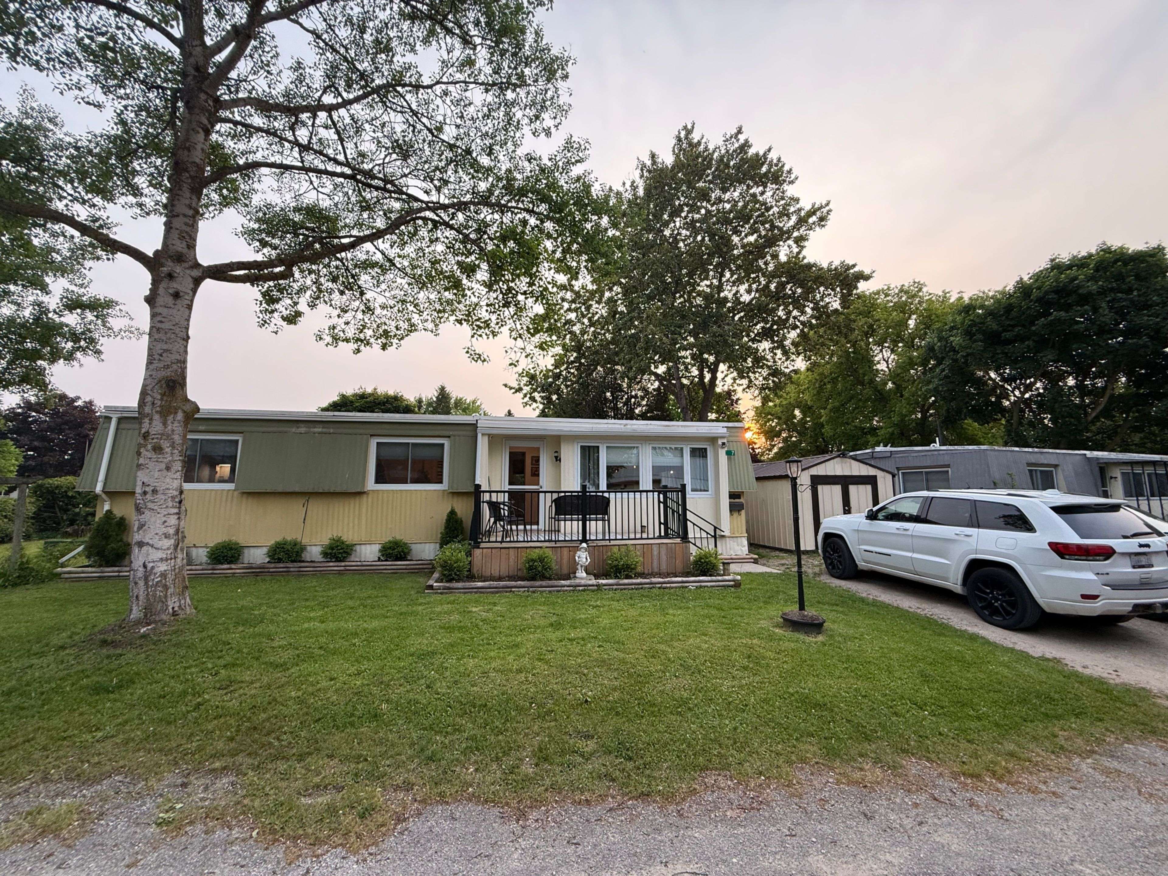 Brockton, ON N0G 2V0,7 Killdeer CT
