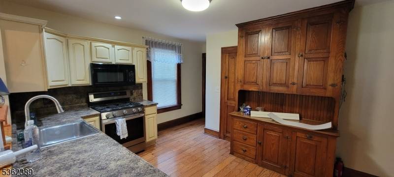 Greenwich Twp., NJ 08886,708 A Rt 57 #2
