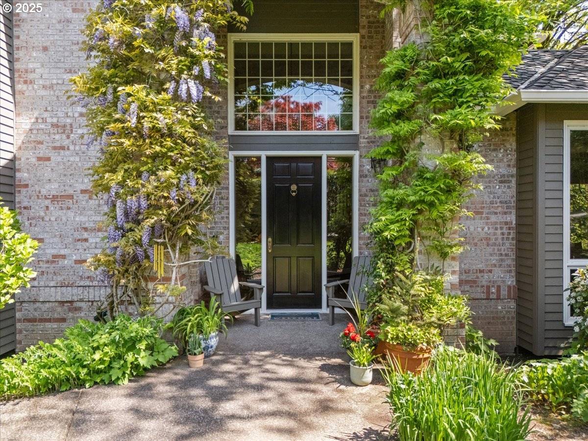 Lake Oswego, OR 97034,1093 TYNDALL CT