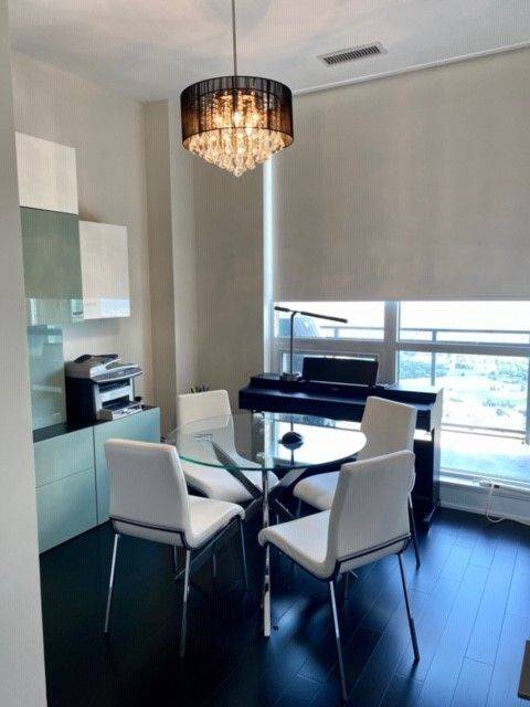 Mississauga, ON L5B 0J7,4011 Brickstone Mews #4905