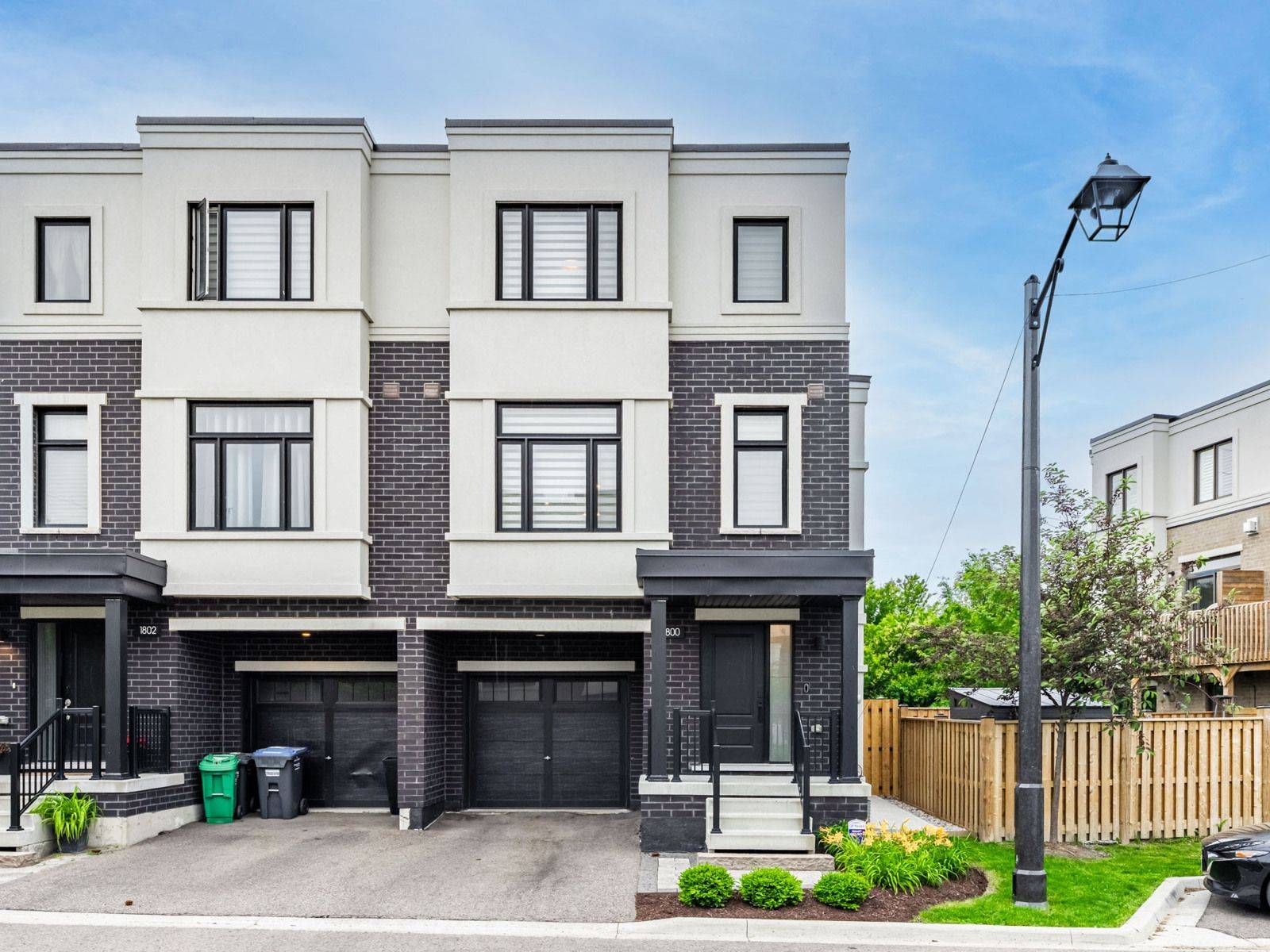 Mississauga, ON L4W 0E8,1800 Mitoff PL