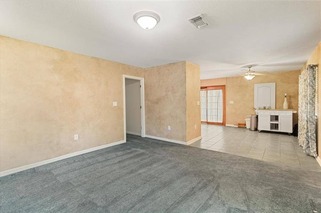 Westworth Village, TX 76114,5841 Tracyne Drive