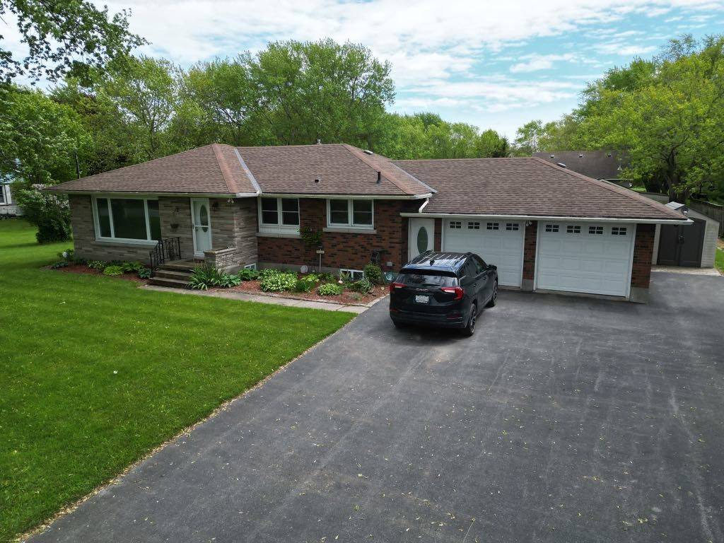 Wainfleet, ON L3K 5V4,11191 Lakeshore RD