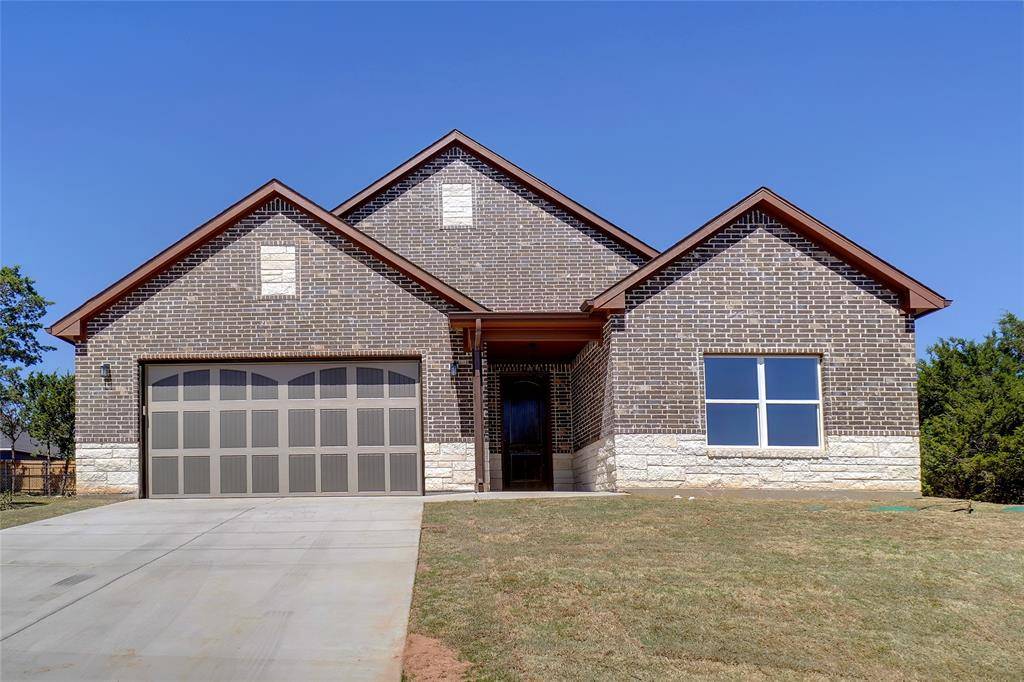 Granbury, TX 76048,2302 Navasota Street