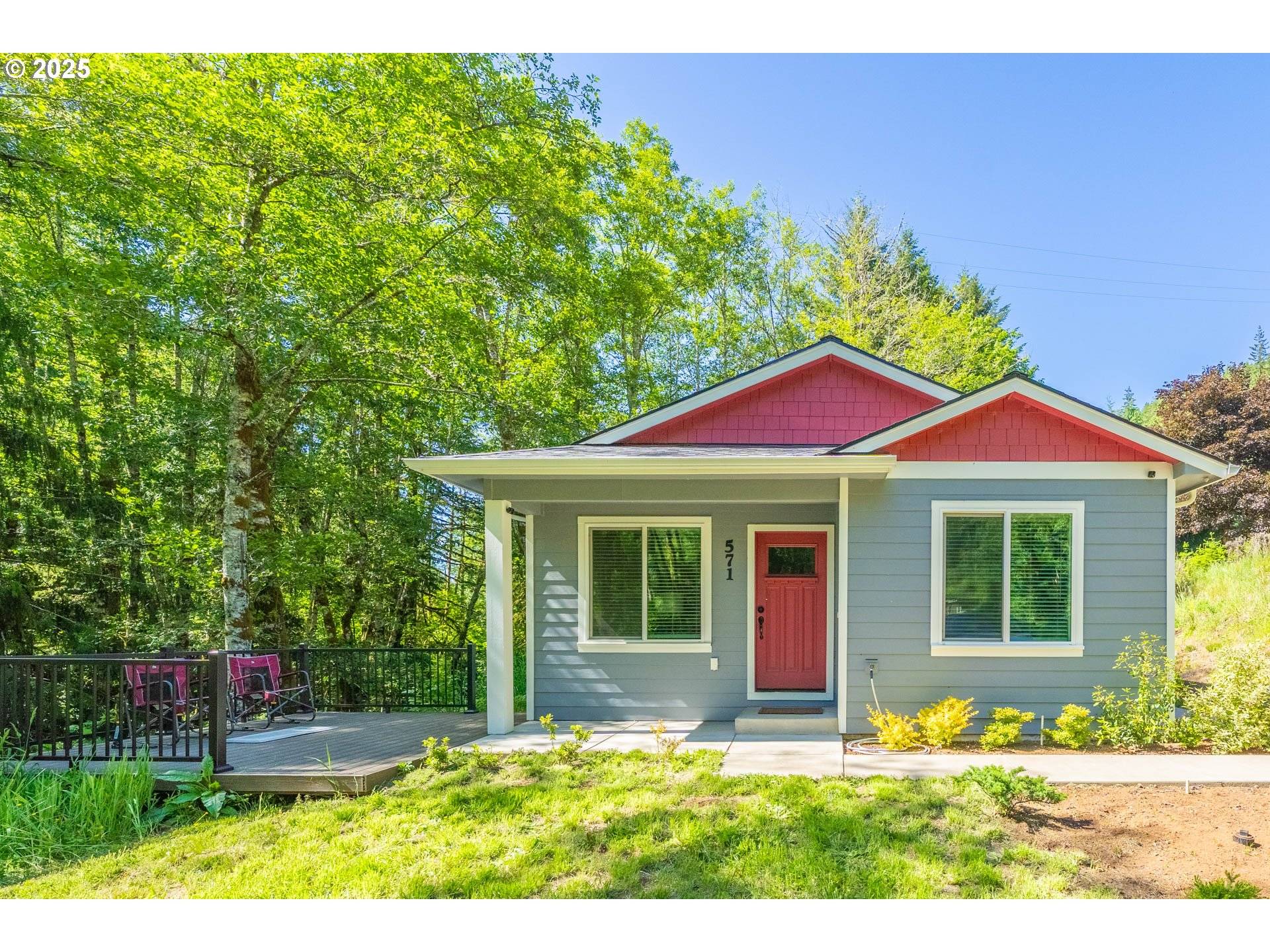 Otis, OR 97368,571 N BEAR CREEK RD
