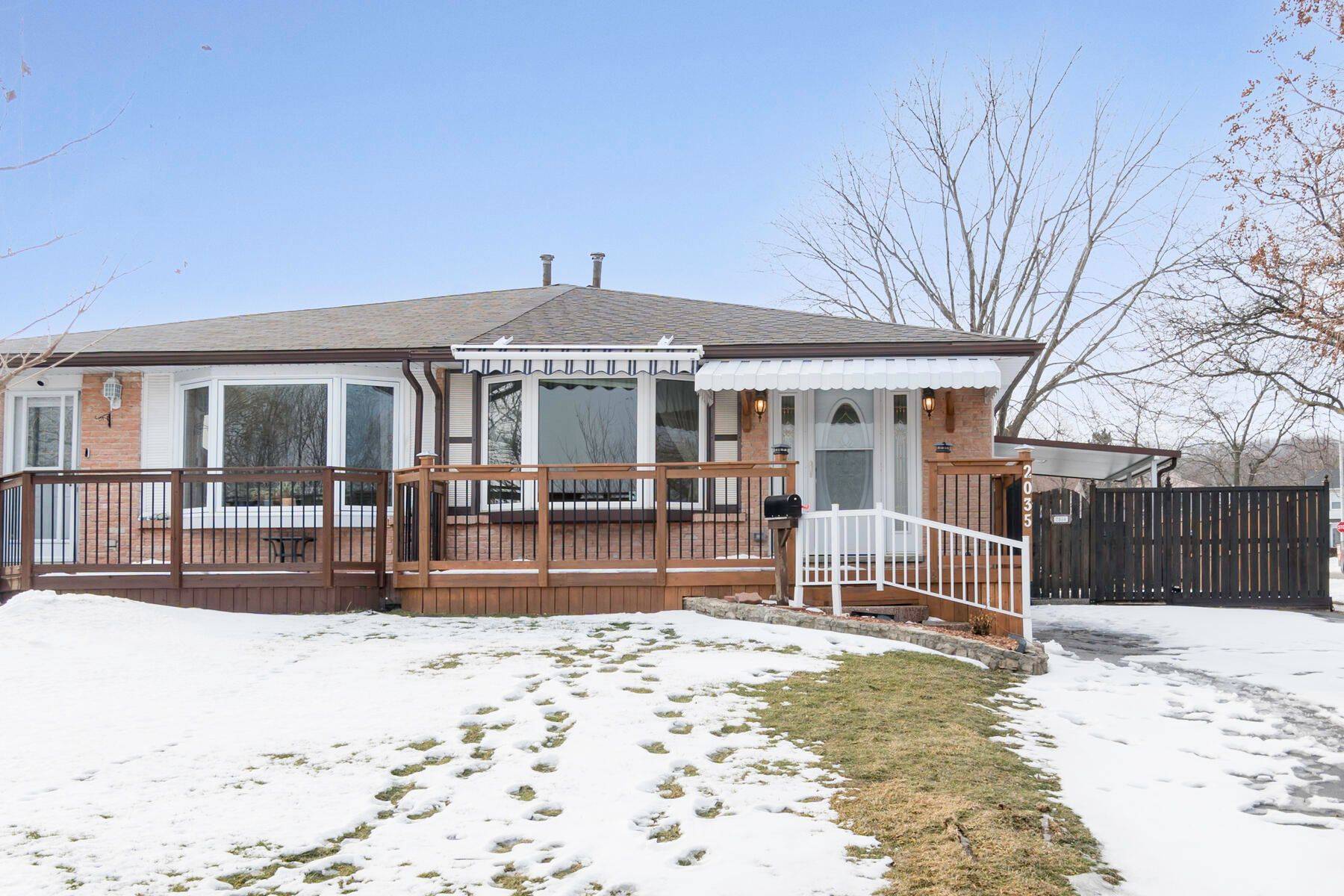 Burlington, ON L7P 3S6,2035 Carleton CT